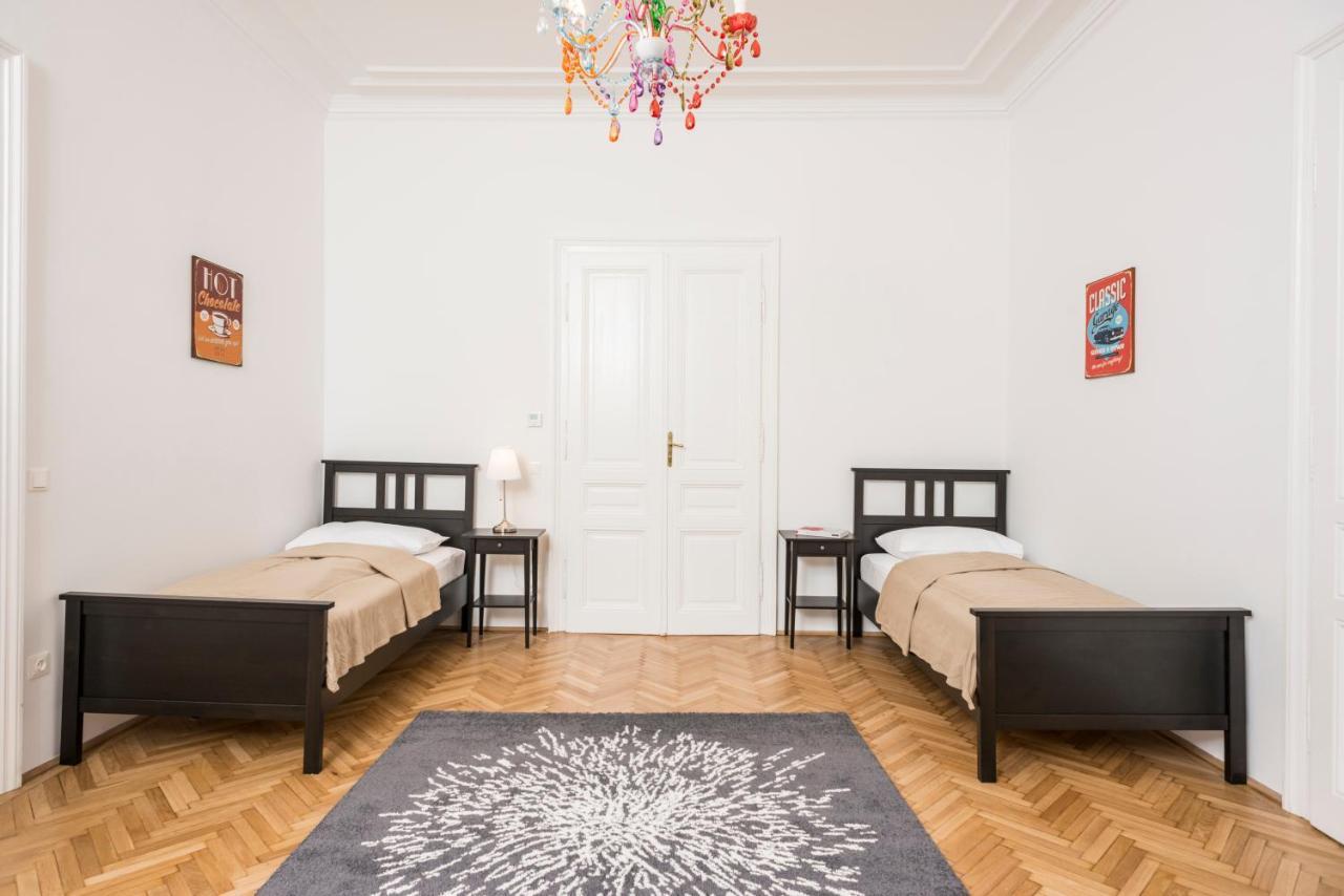 Senator Suite Stephansplatz By Ichbucheat Vienne Extérieur photo