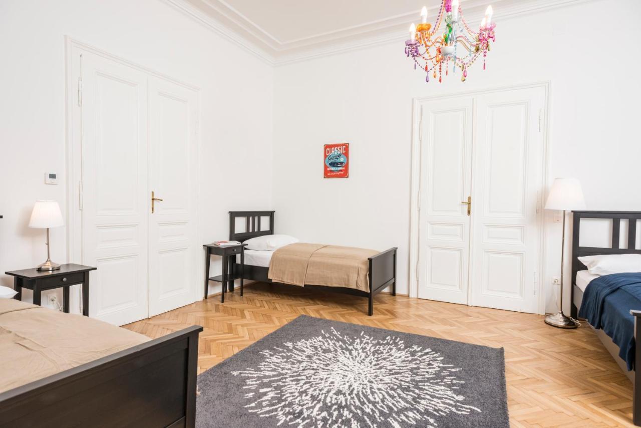 Senator Suite Stephansplatz By Ichbucheat Vienne Extérieur photo