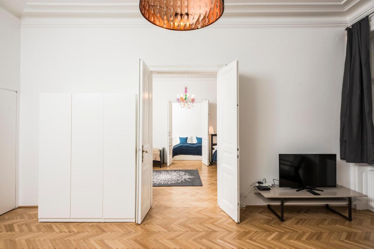 Senator Suite Stephansplatz By Ichbucheat Vienne Extérieur photo